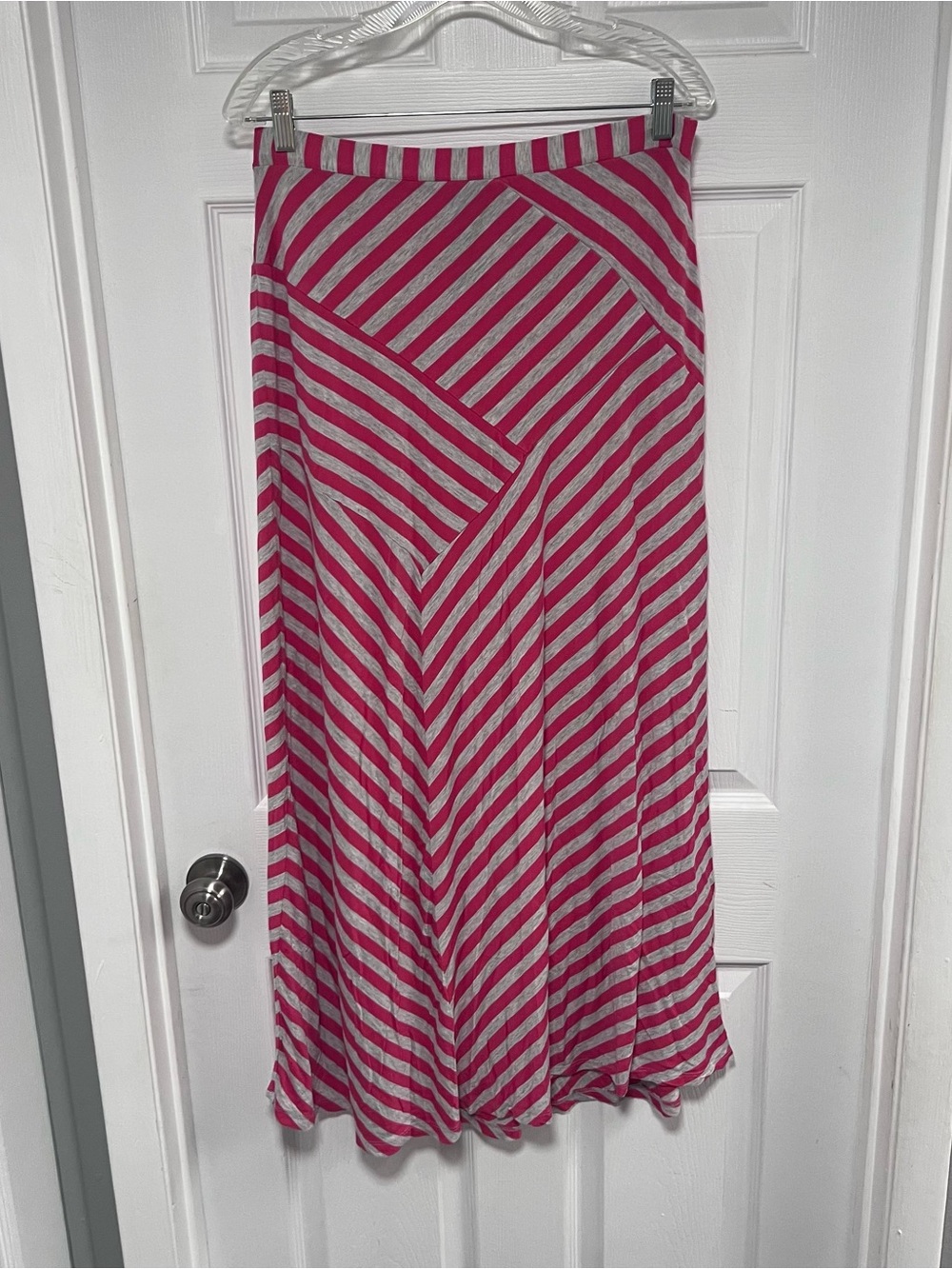 Design History Pink and Gray Diagonal Stripe Maxi Skirt Size M